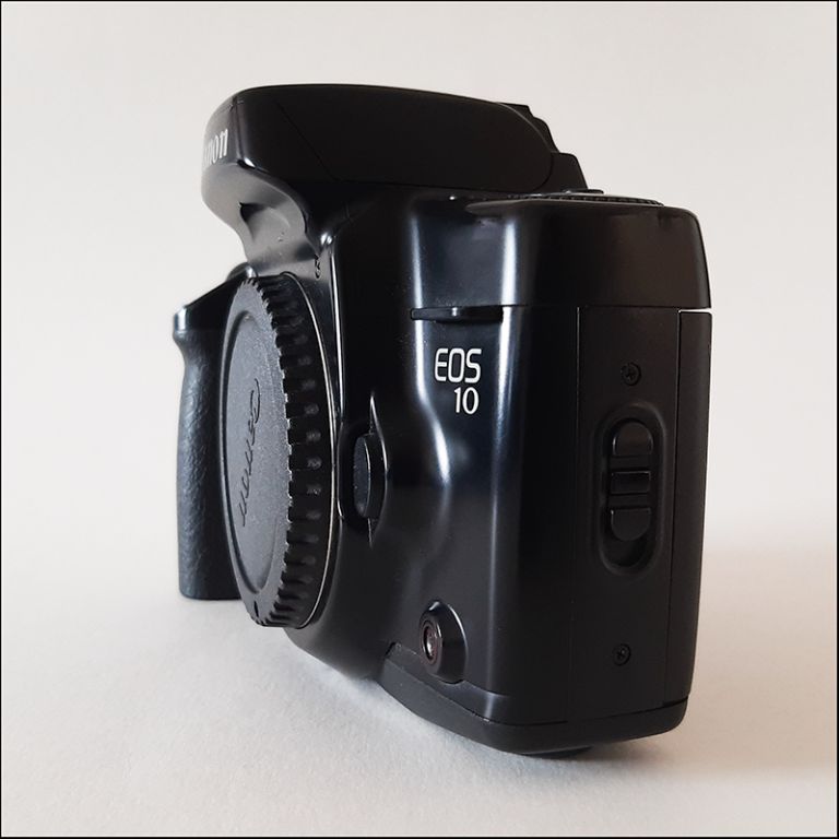 フィルムカメラ Canon EOS10 Canon EOS 10 - Camera-wiki.org - The free camera encyclopedia