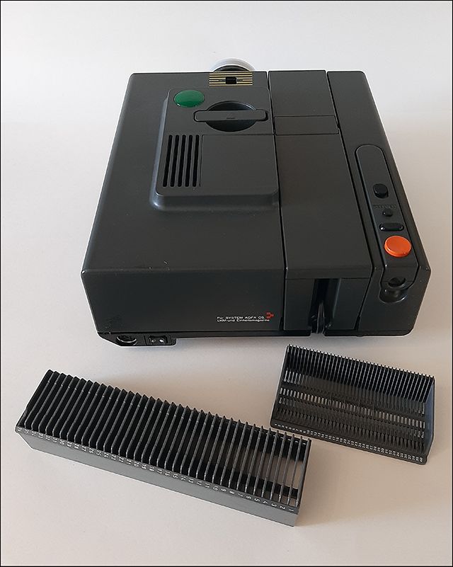 Reflecta Diamator AF 35mm Slide Projector - Shop 1427
